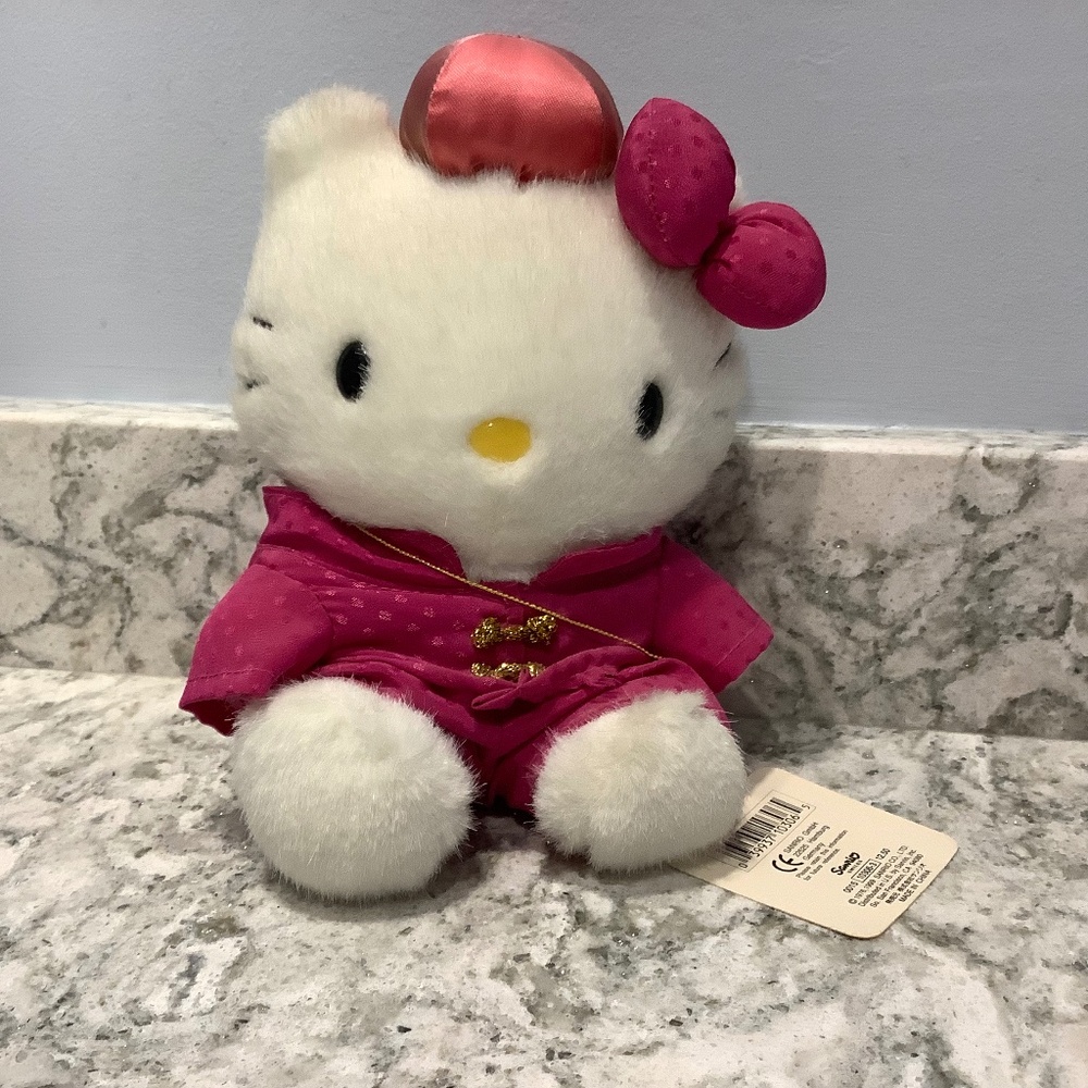 Sanrio Smiles Vintage 1999 Hello Kitty Plush in fuscia pink Asian clothing 7”